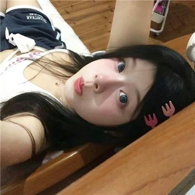 低沉的天空